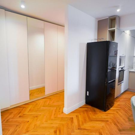 Luxury Central Park Apartment Bükreş Dış mekan fotoğraf